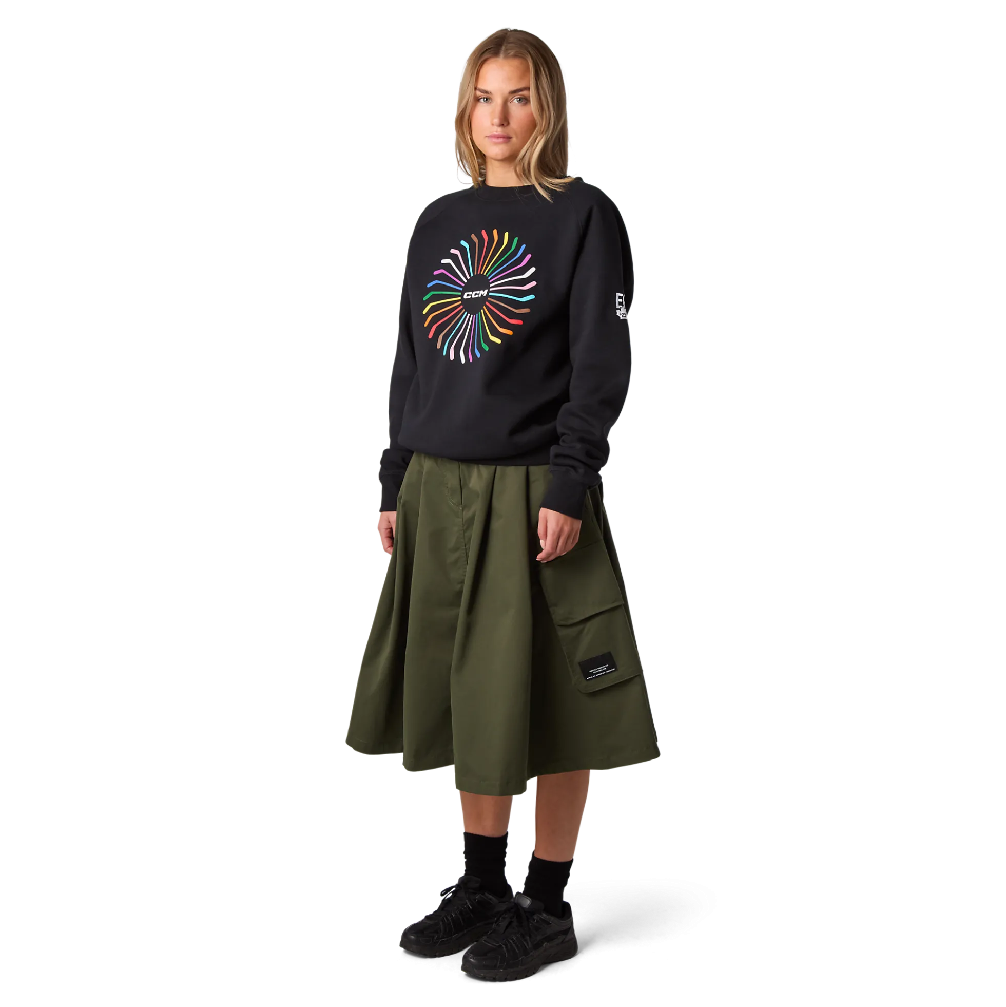 Erin Ambrose Pullover mit Regenbogen-Schläger